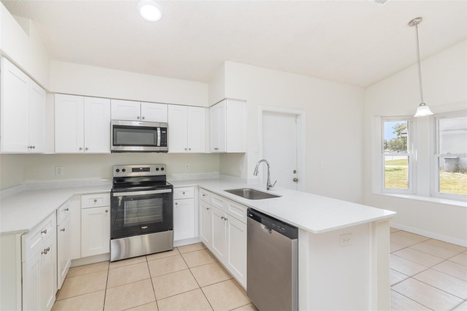 Image 6 of 15 For 2538 Dovetail Dr