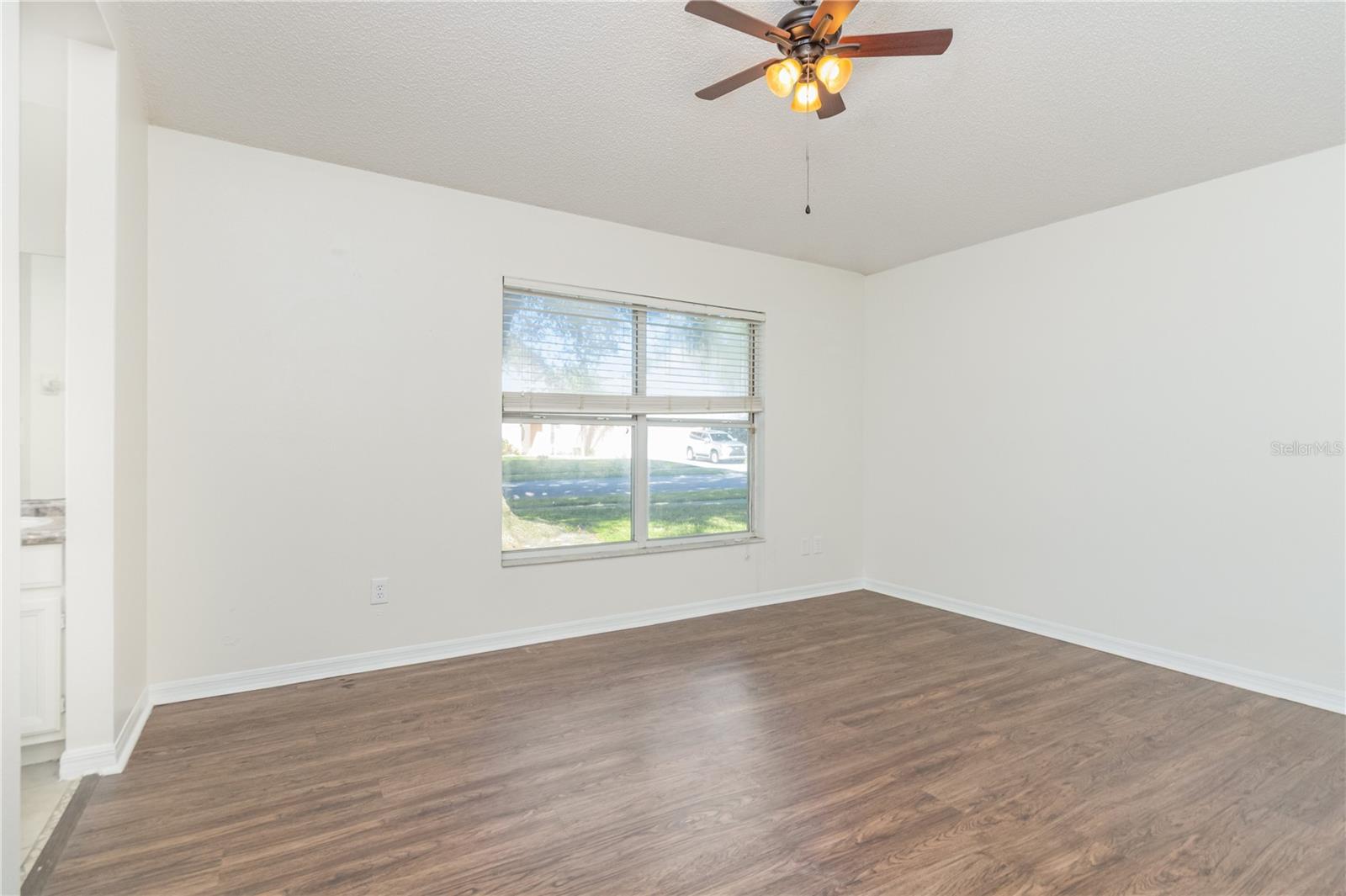 Image 12 of 15 For 250 Misty Meadow Dr