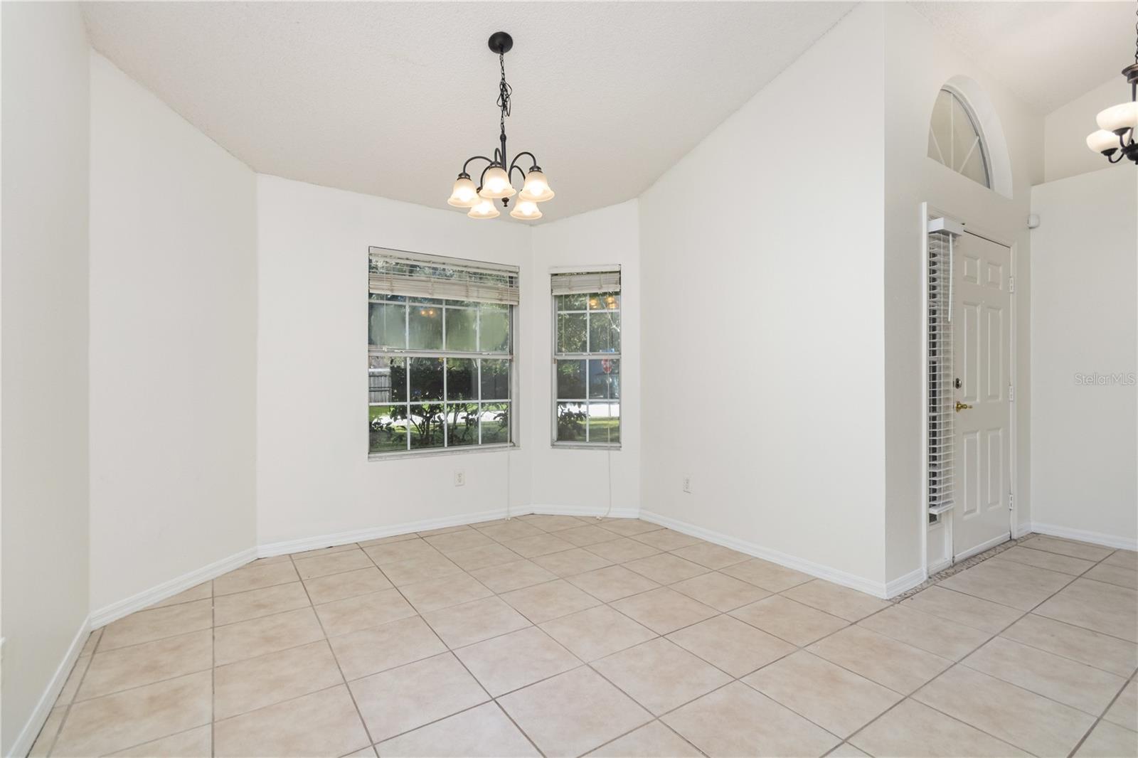 Image 6 of 15 For 250 Misty Meadow Dr