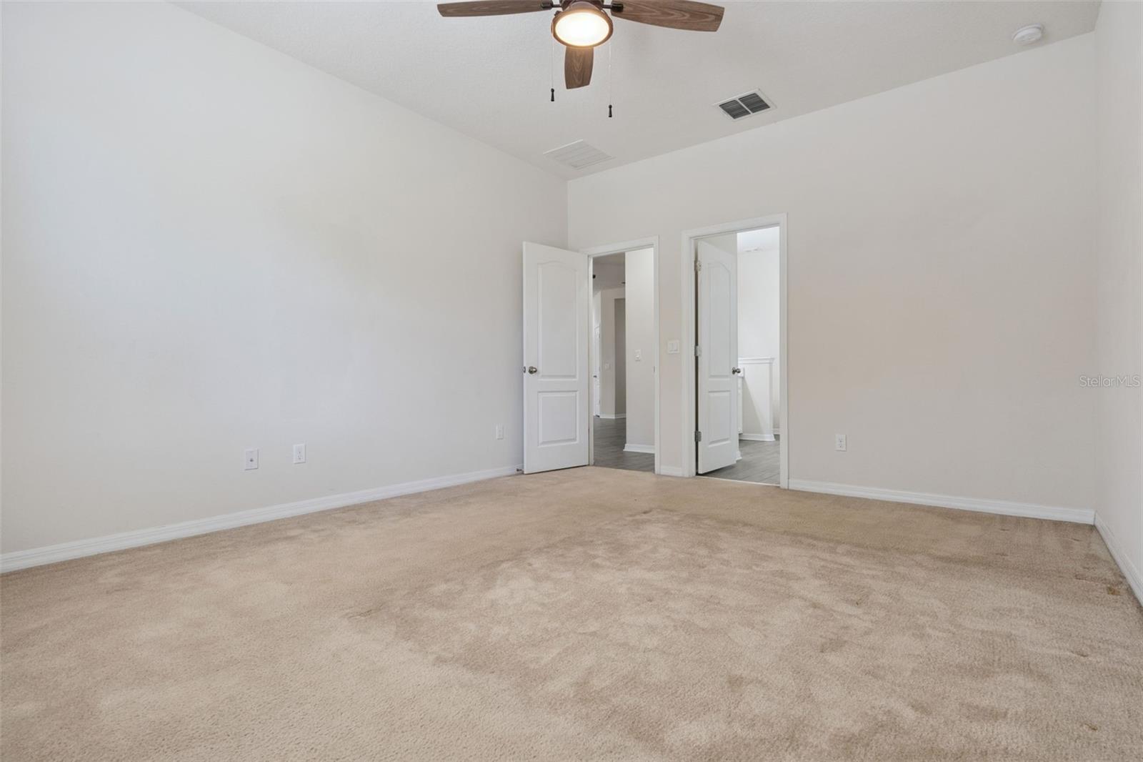 Image 25 of 62 For 14580 Cedar Hill Drive
