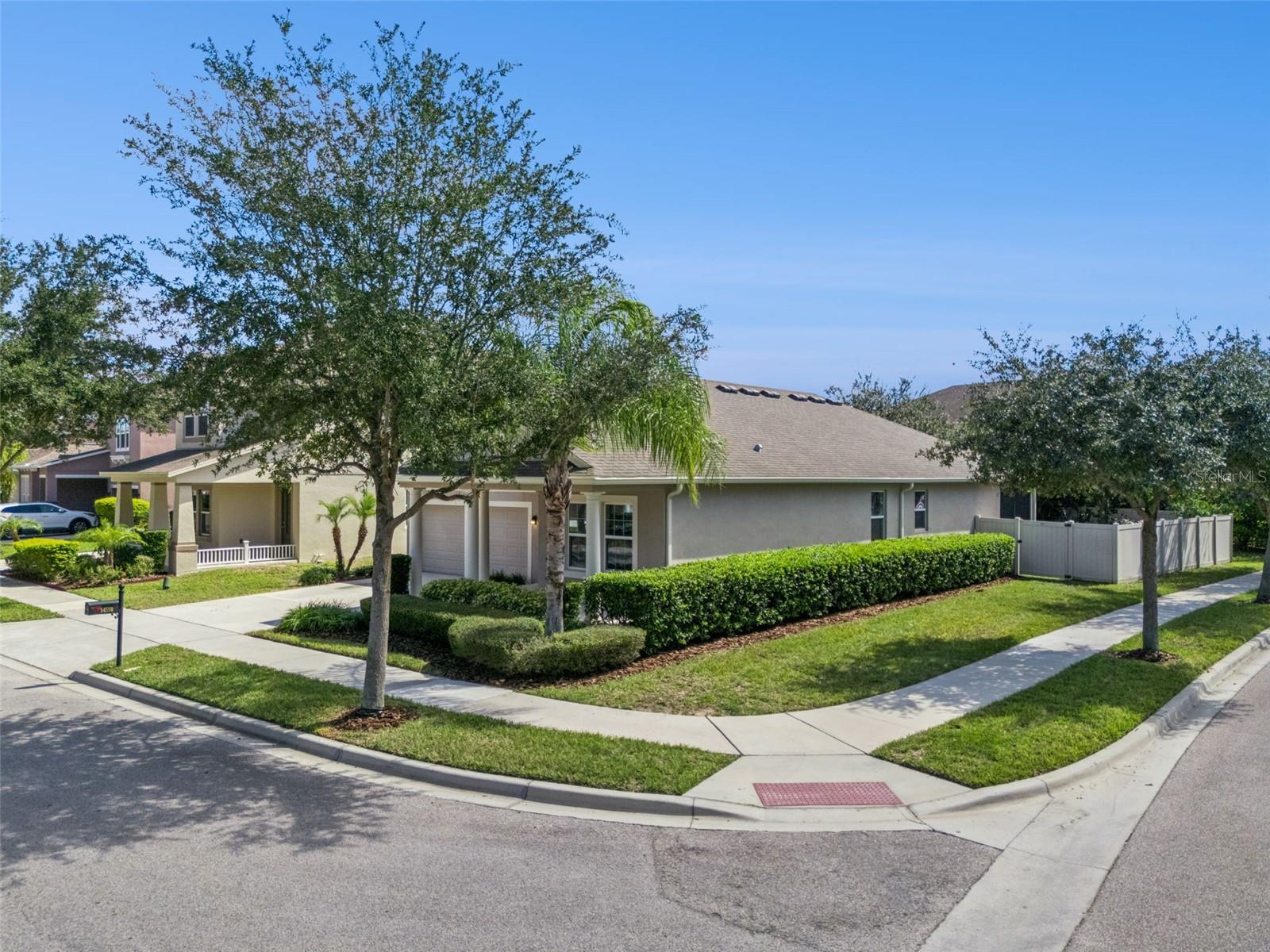 Image 5 of 62 For 14580 Cedar Hill Drive