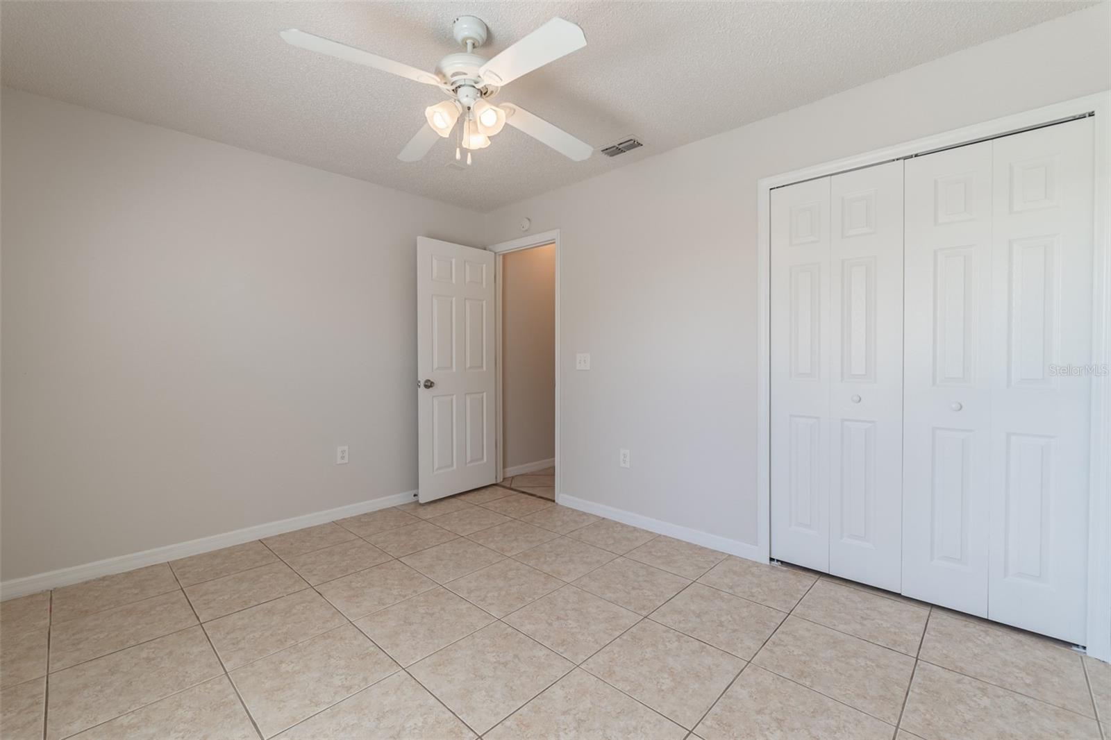 Image 18 of 26 For 719 Versailles Lane