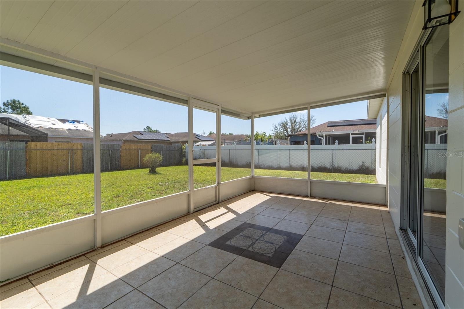 Image 23 of 26 For 719 Versailles Lane