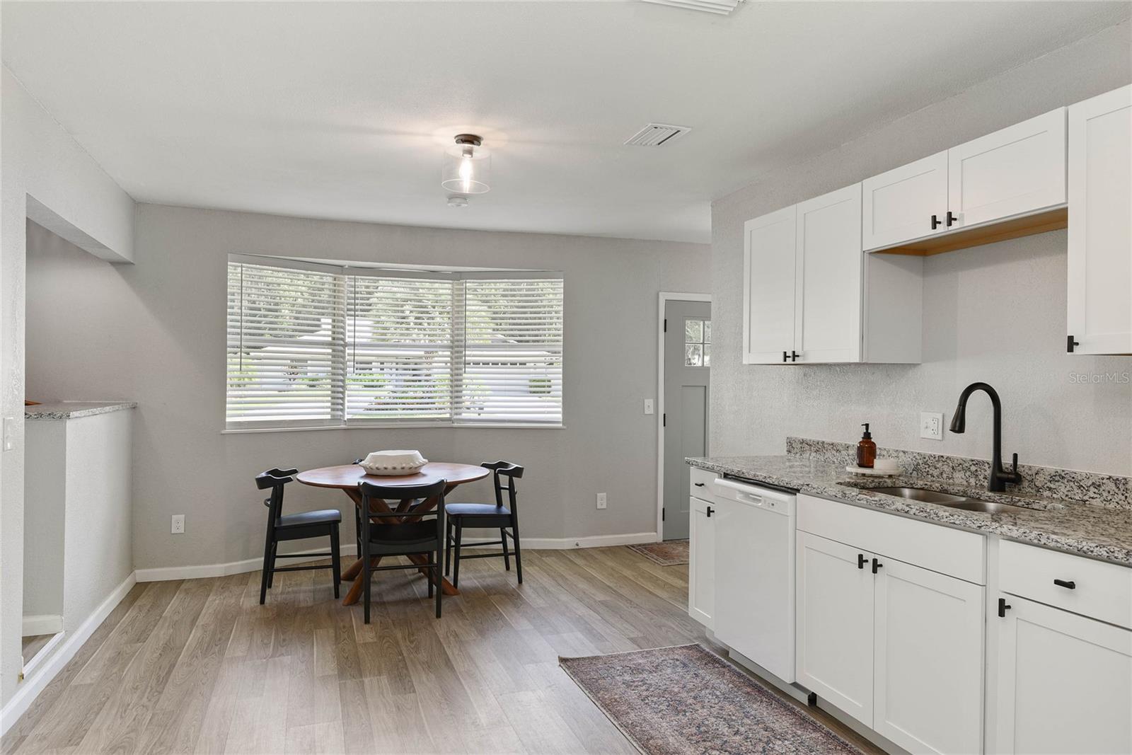 Image 15 of 30 For 556 Oliver Drive
