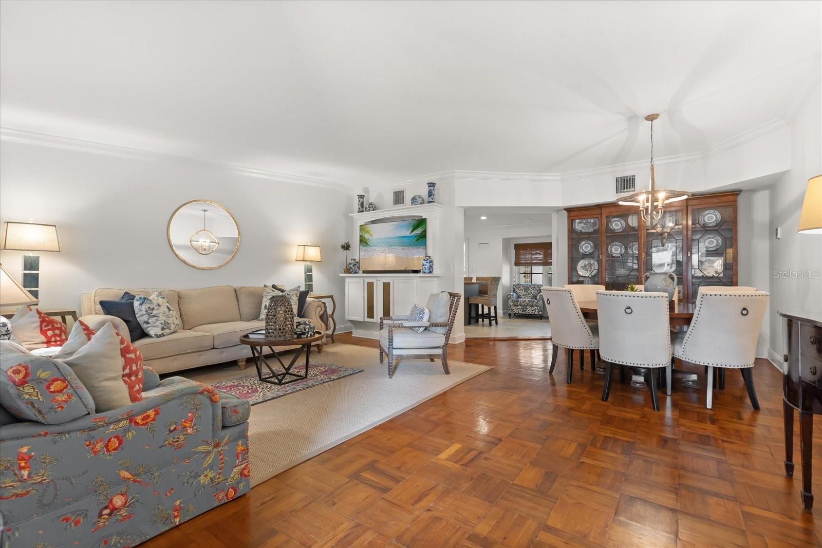 Image 8 of 49 For 2129 Fosgate Drive