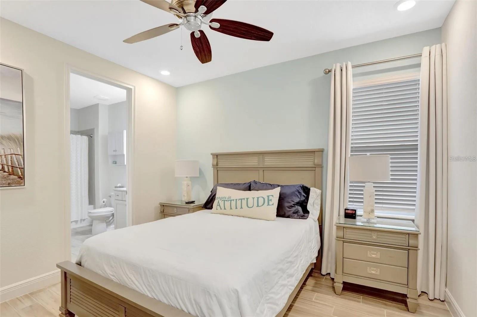 Image 18 of 97 For 8044 Lost Shaker Lane