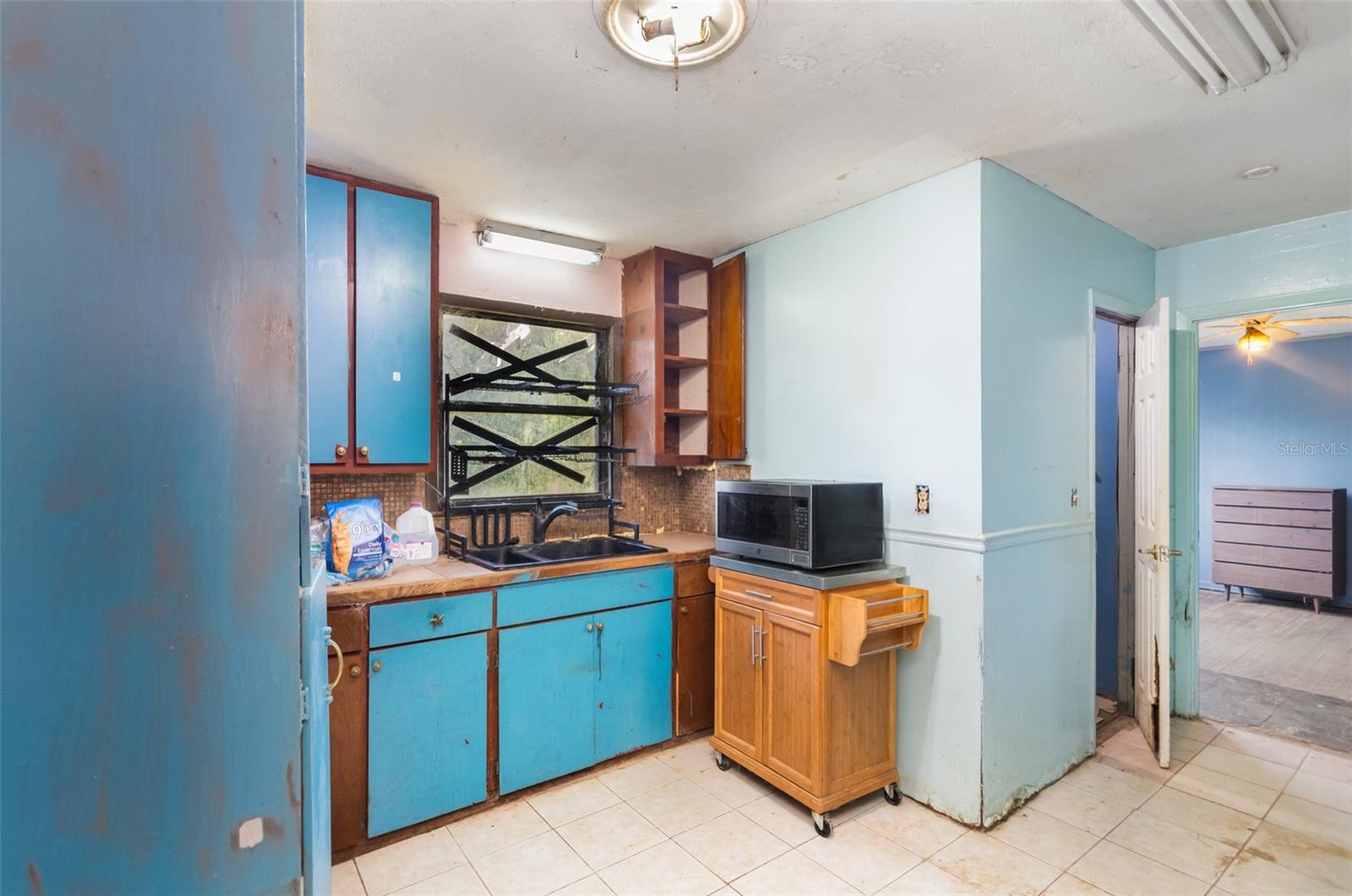 Image 9 of 25 For 305 16th Avenue