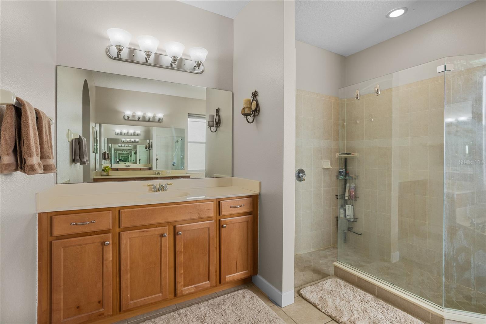 Image 12 of 54 For 16312 Birchwood Way