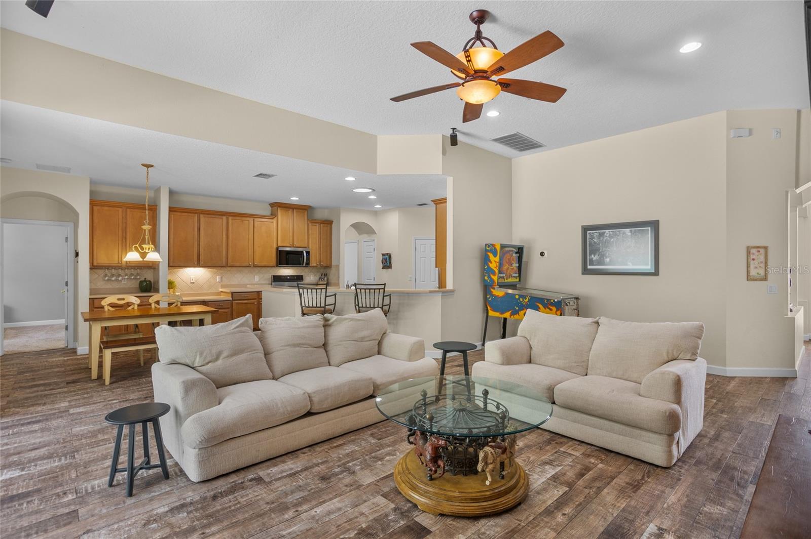 Image 26 of 54 For 16312 Birchwood Way