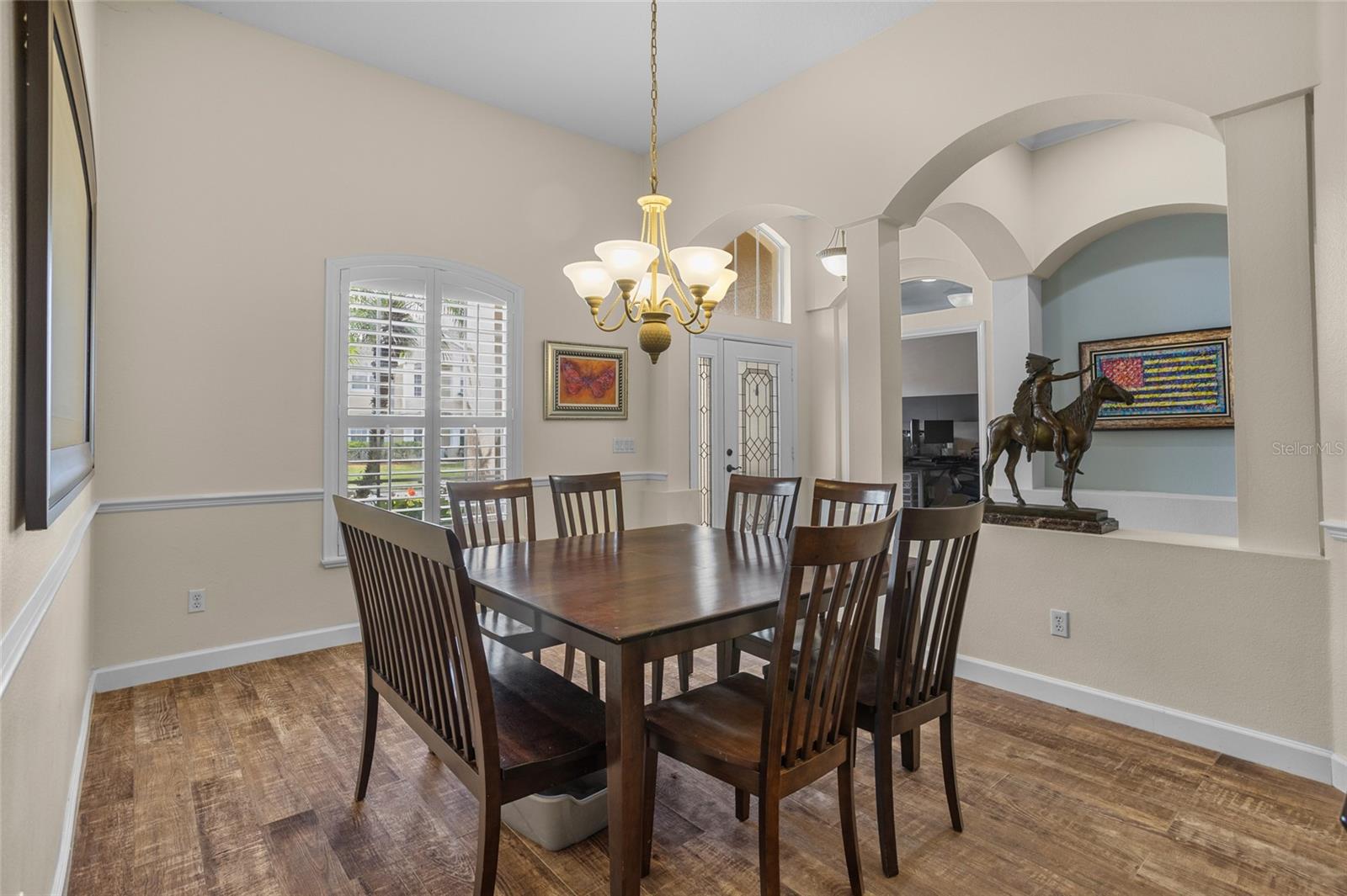 Image 5 of 54 For 16312 Birchwood Way