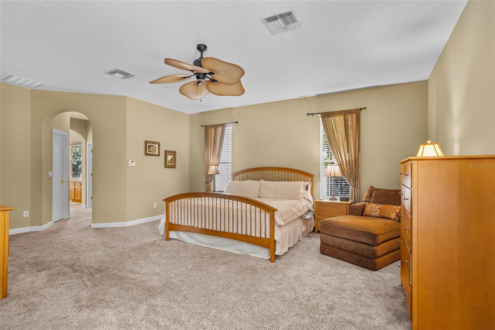 Image 7 of 54 For 16312 Birchwood Way
