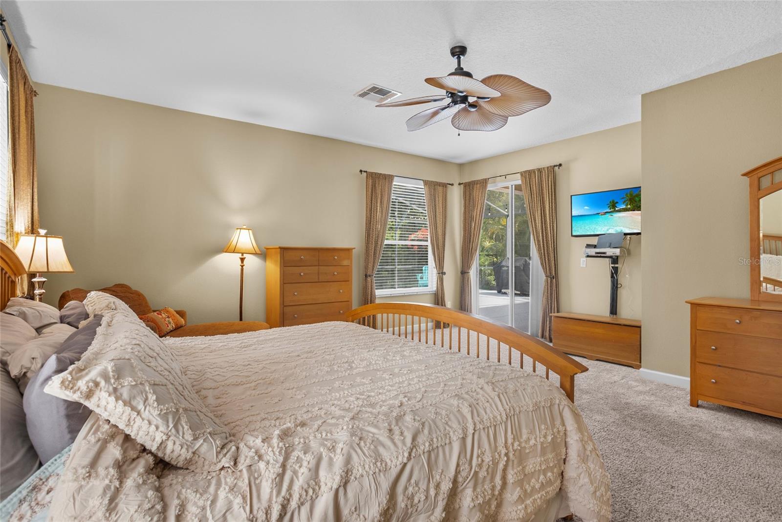 Image 9 of 54 For 16312 Birchwood Way