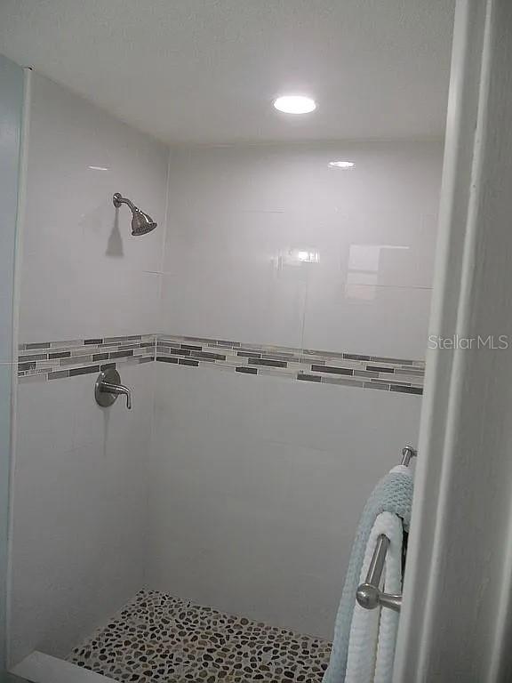 Image 9 of 38 For 1529 Culverhouse Drive