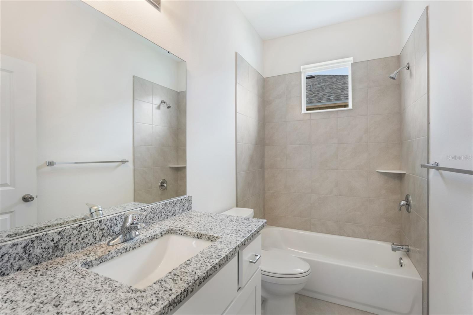 Image 11 of 15 For 3772 Watercliff Circle