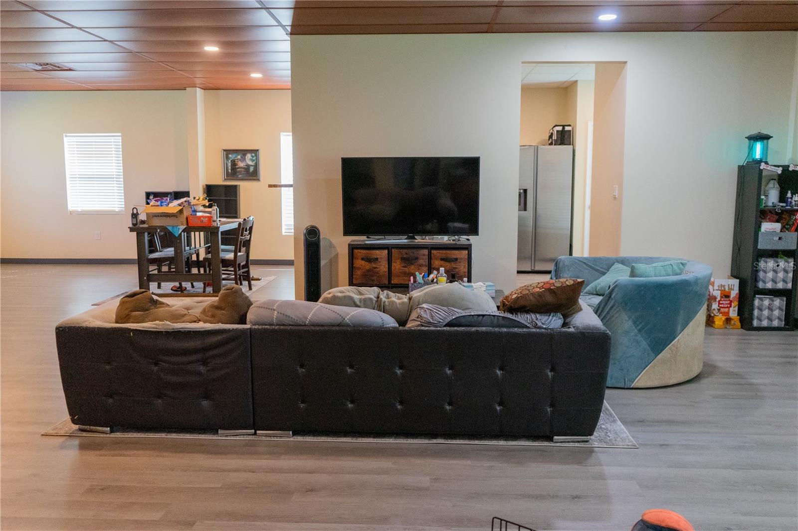 Image 4 of 22 For 5812 Flori Lane