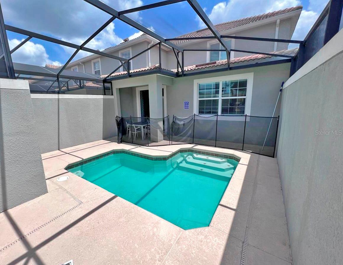 Image 31 of 42 For 5005 Windermere Avenue