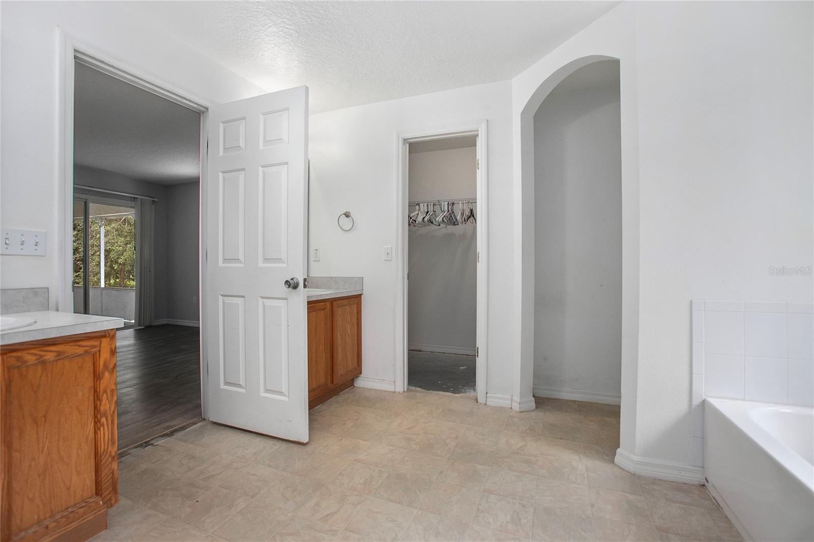 Image 23 of 27 For 1767 14th Street