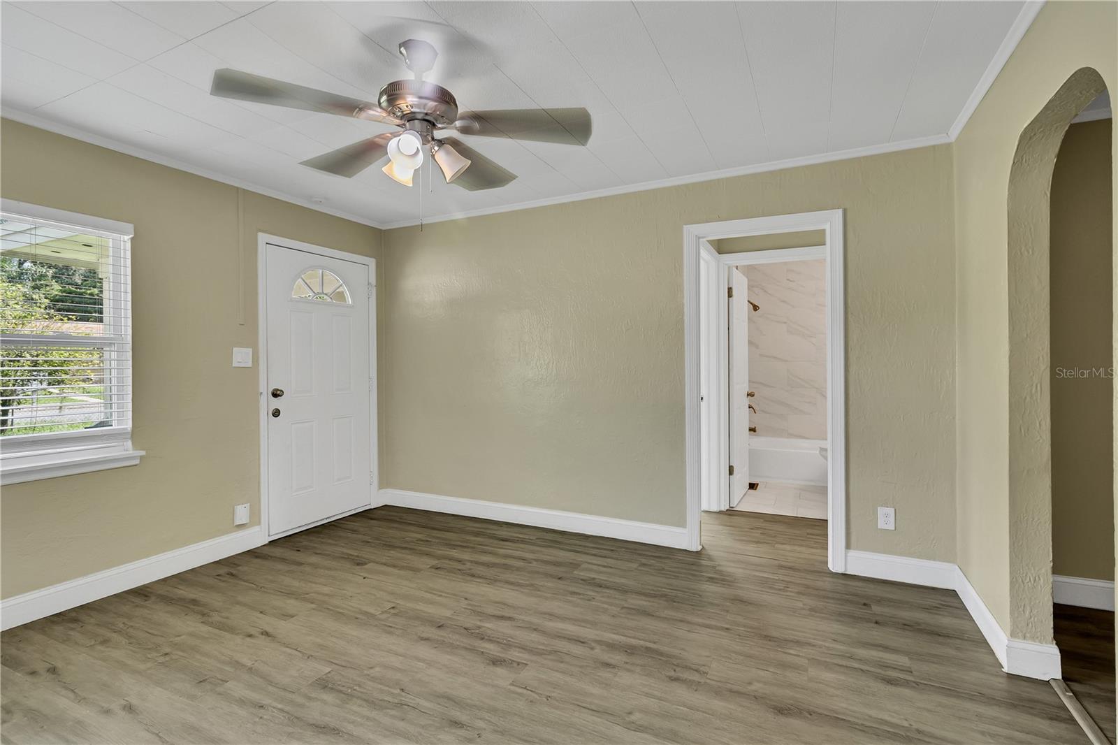Image 4 of 16 For 1350 20th Street