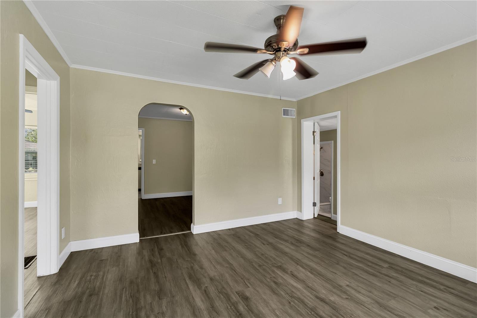 Image 5 of 16 For 1350 20th Street