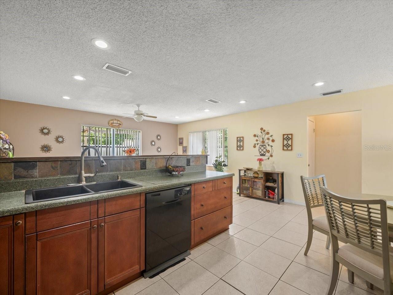 Image 15 of 30 For 10164 Gifford Drive