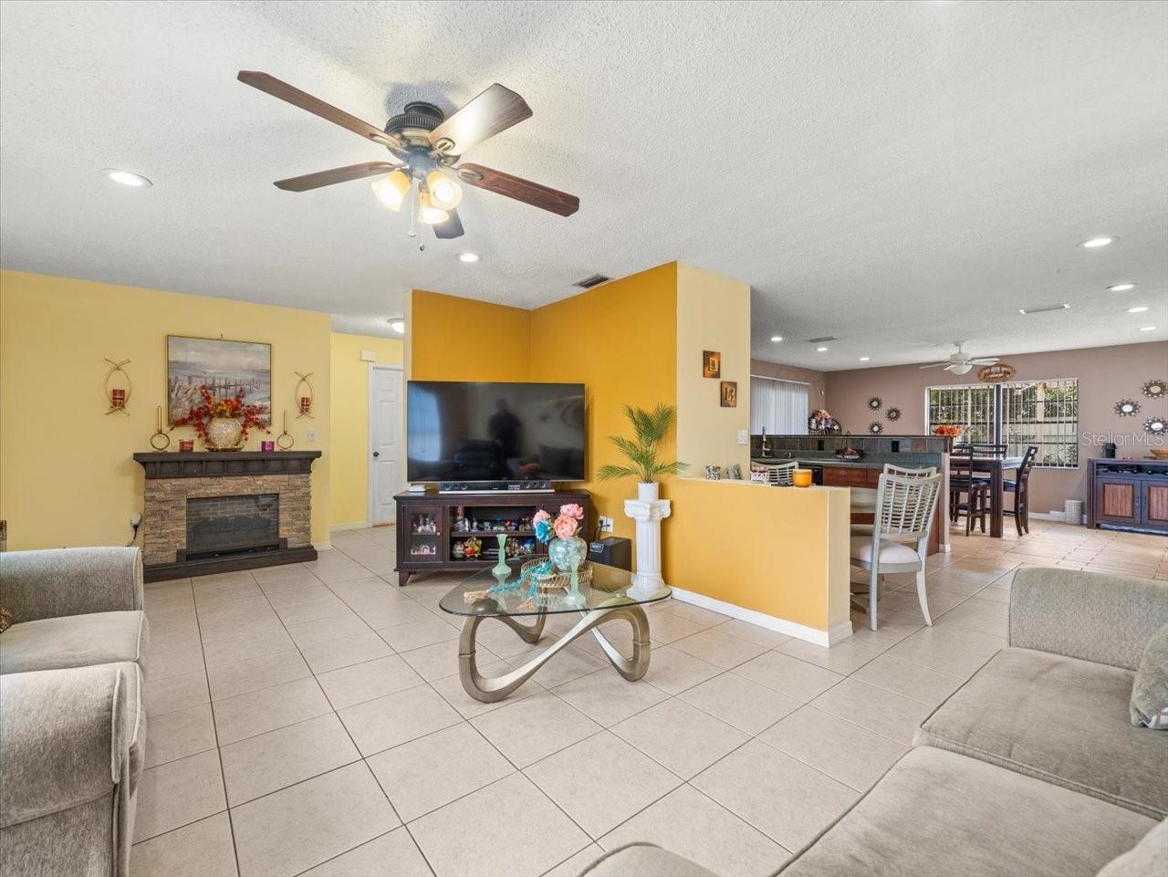 Image 7 of 30 For 10164 Gifford Drive