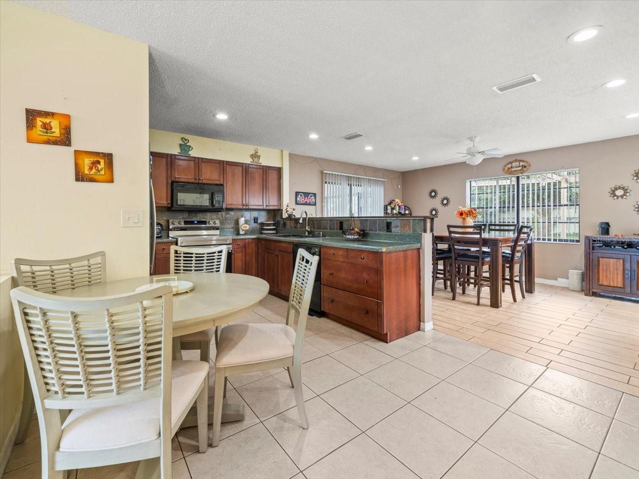 Image 9 of 30 For 10164 Gifford Drive