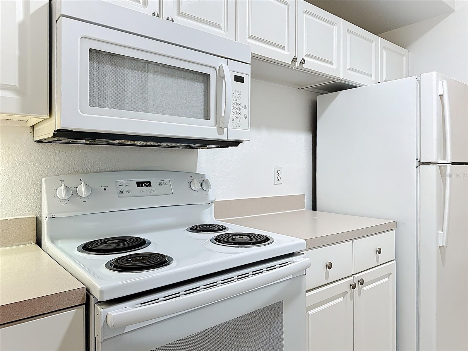 Image 14 of 43 For 5548 Metrowest Boulevard 209