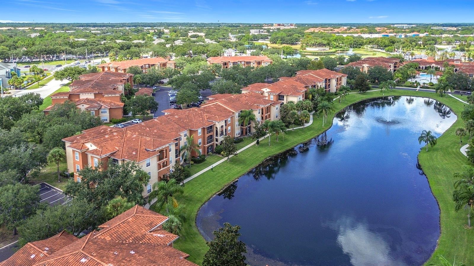 Image 29 of 43 For 5548 Metrowest Boulevard 209