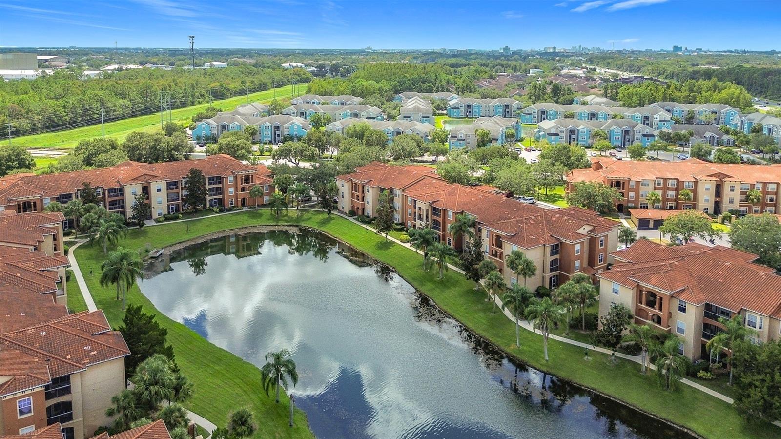 Image 30 of 43 For 5548 Metrowest Boulevard 209