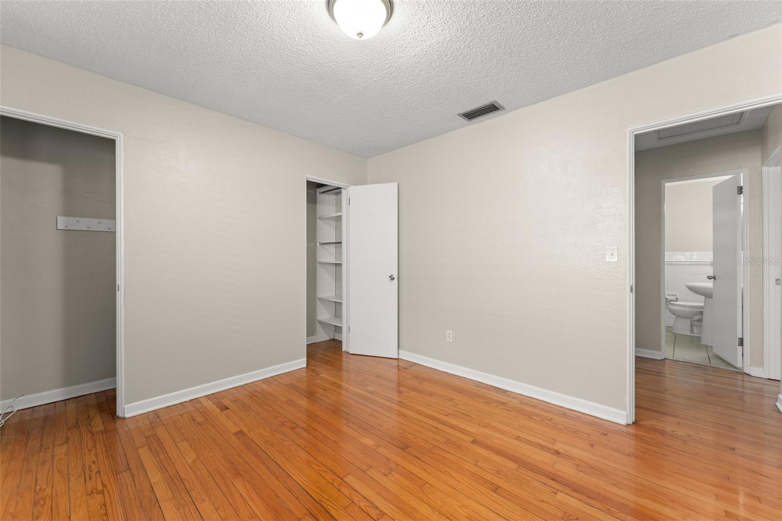 Image 15 of 35 For 2110 Gerda Terrace