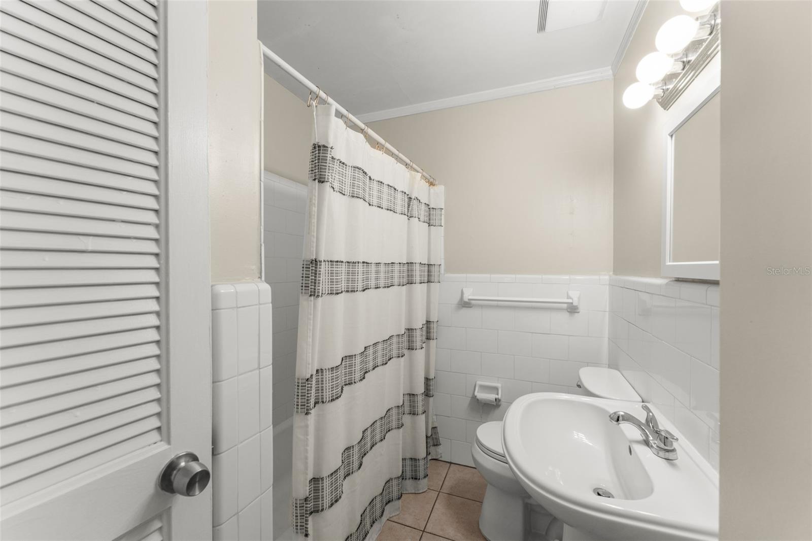 Image 16 of 35 For 2110 Gerda Terrace