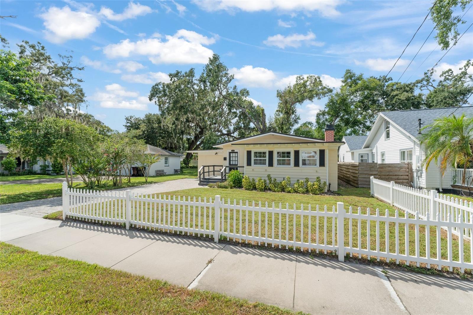 Image 2 of 35 For 2110 Gerda Terrace