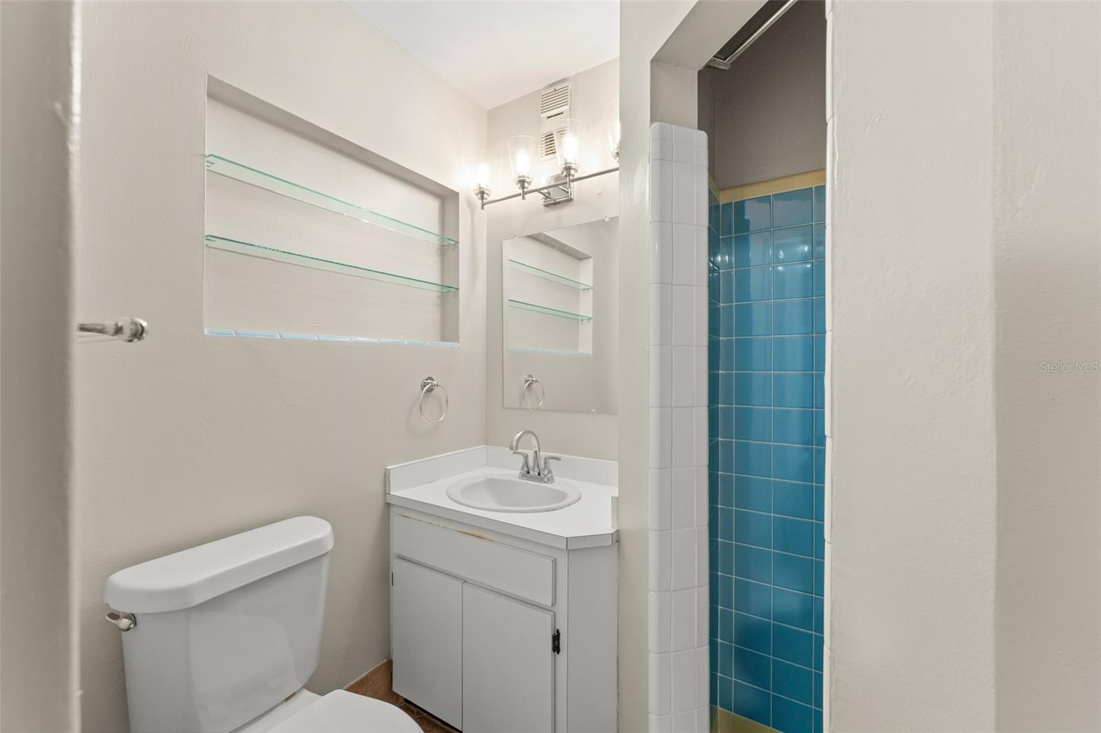 Image 20 of 35 For 2110 Gerda Terrace