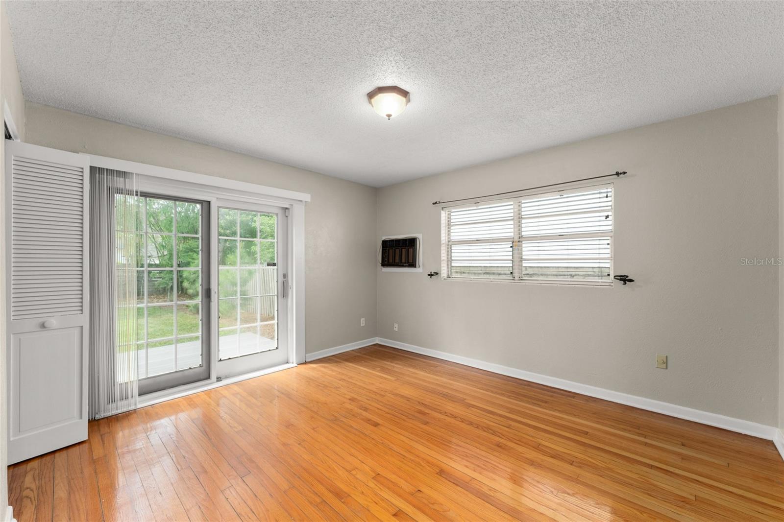 Image 21 of 35 For 2110 Gerda Terrace
