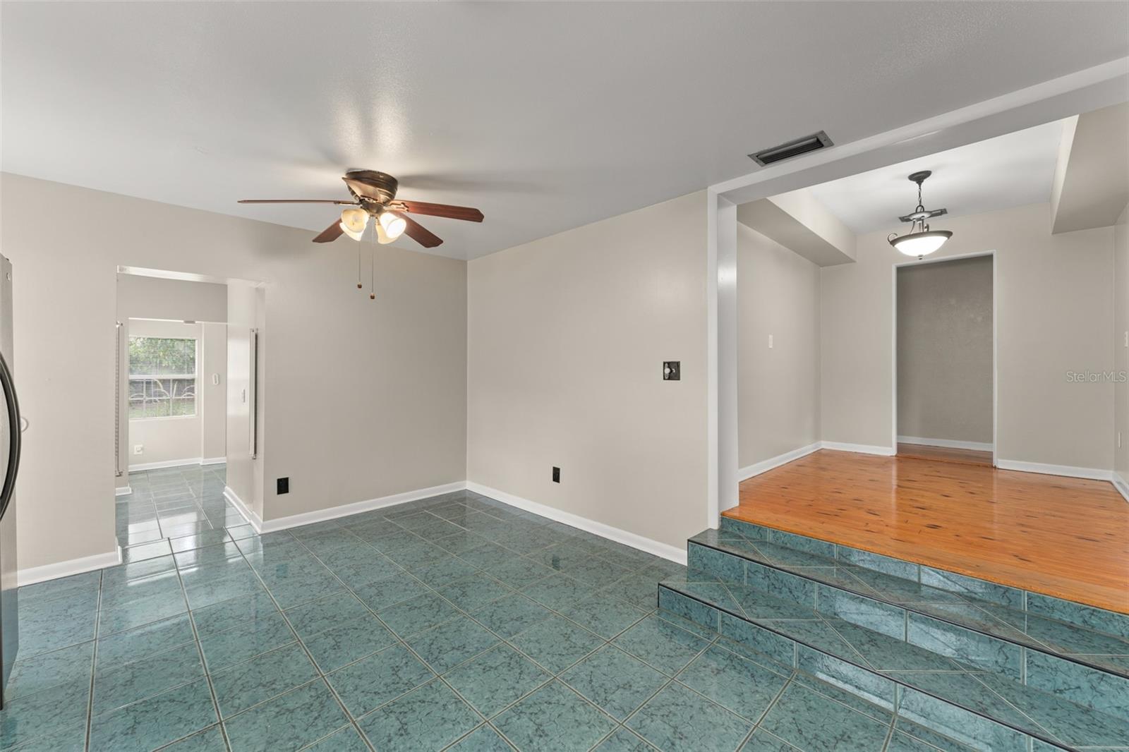 Image 25 of 35 For 2110 Gerda Terrace