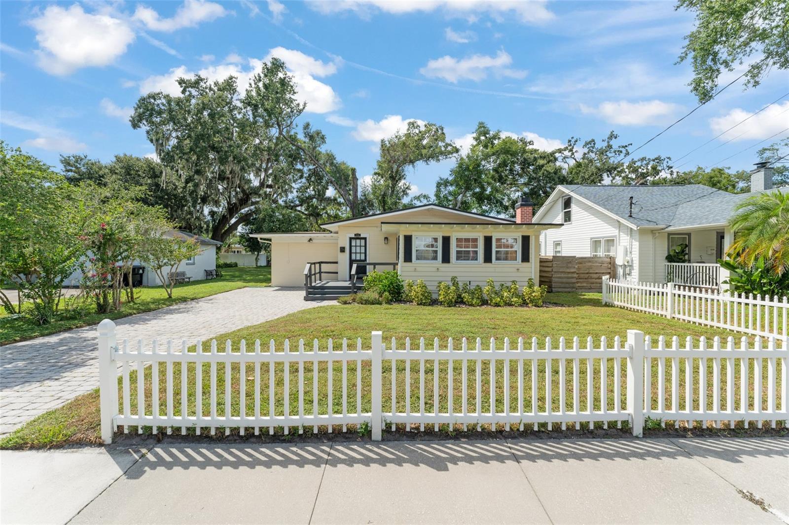 Image 3 of 35 For 2110 Gerda Terrace