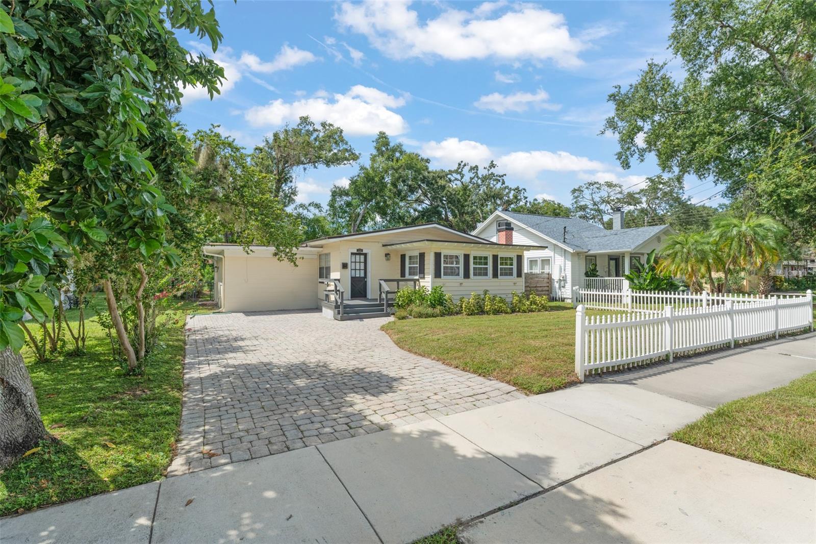 Image 4 of 35 For 2110 Gerda Terrace