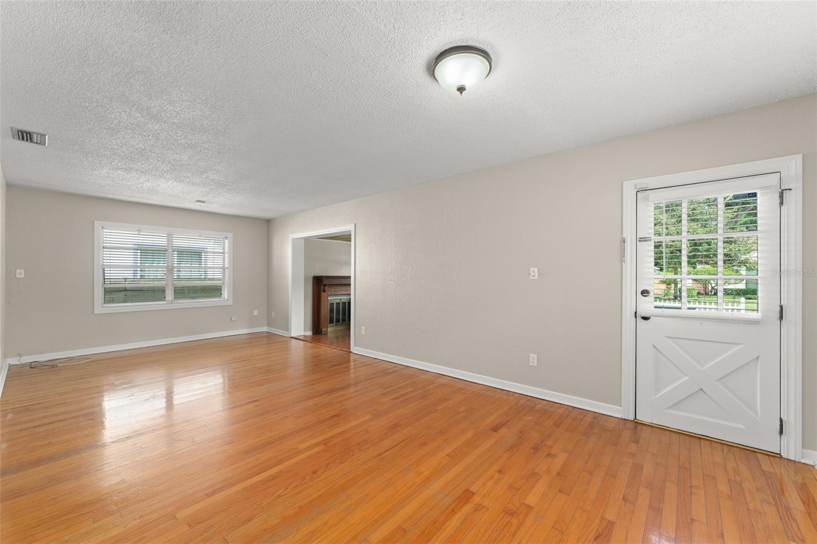 Image 6 of 35 For 2110 Gerda Terrace