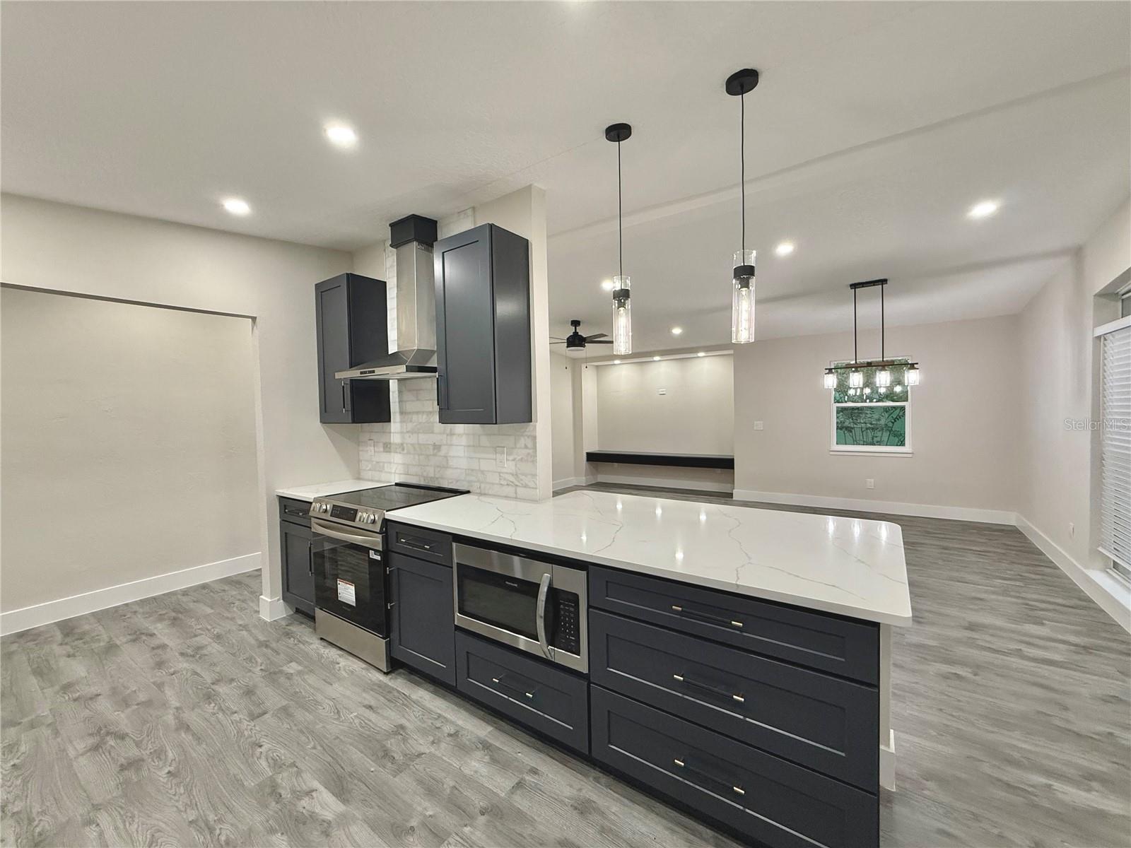 Image 6 of 36 For 6157 Medford Drive
