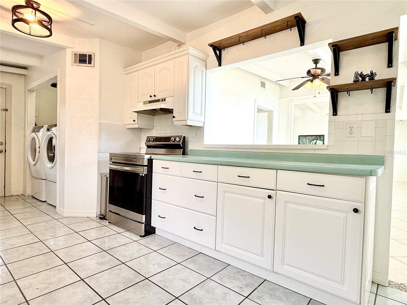Image 10 of 24 For 6613 Orchard Drive N
