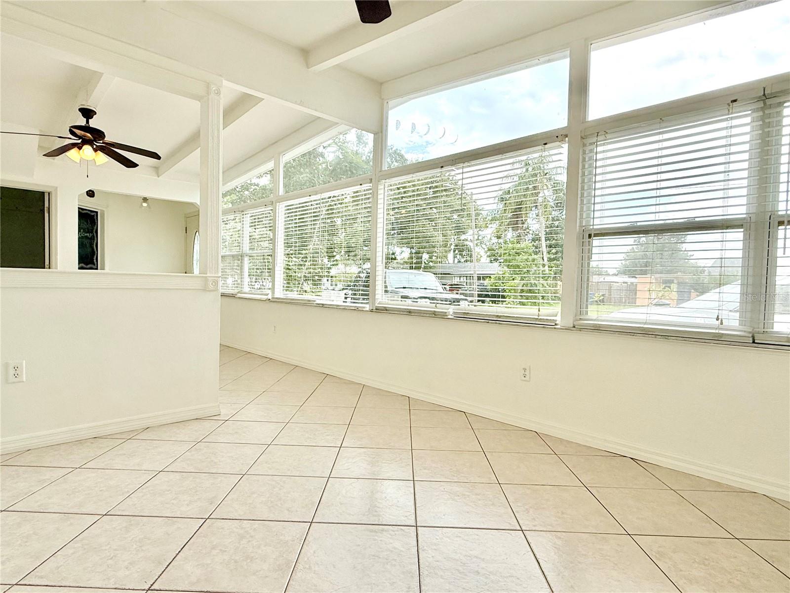 Image 4 of 24 For 6613 Orchard Drive N