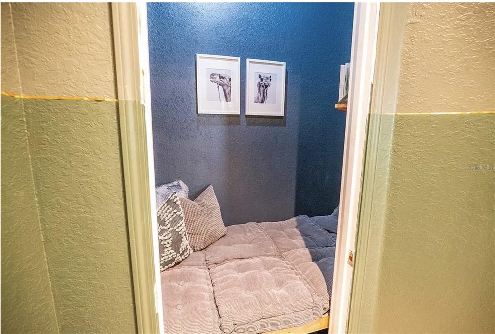 Image 4 of 15 For 419 Terrace Ridge Circle 419