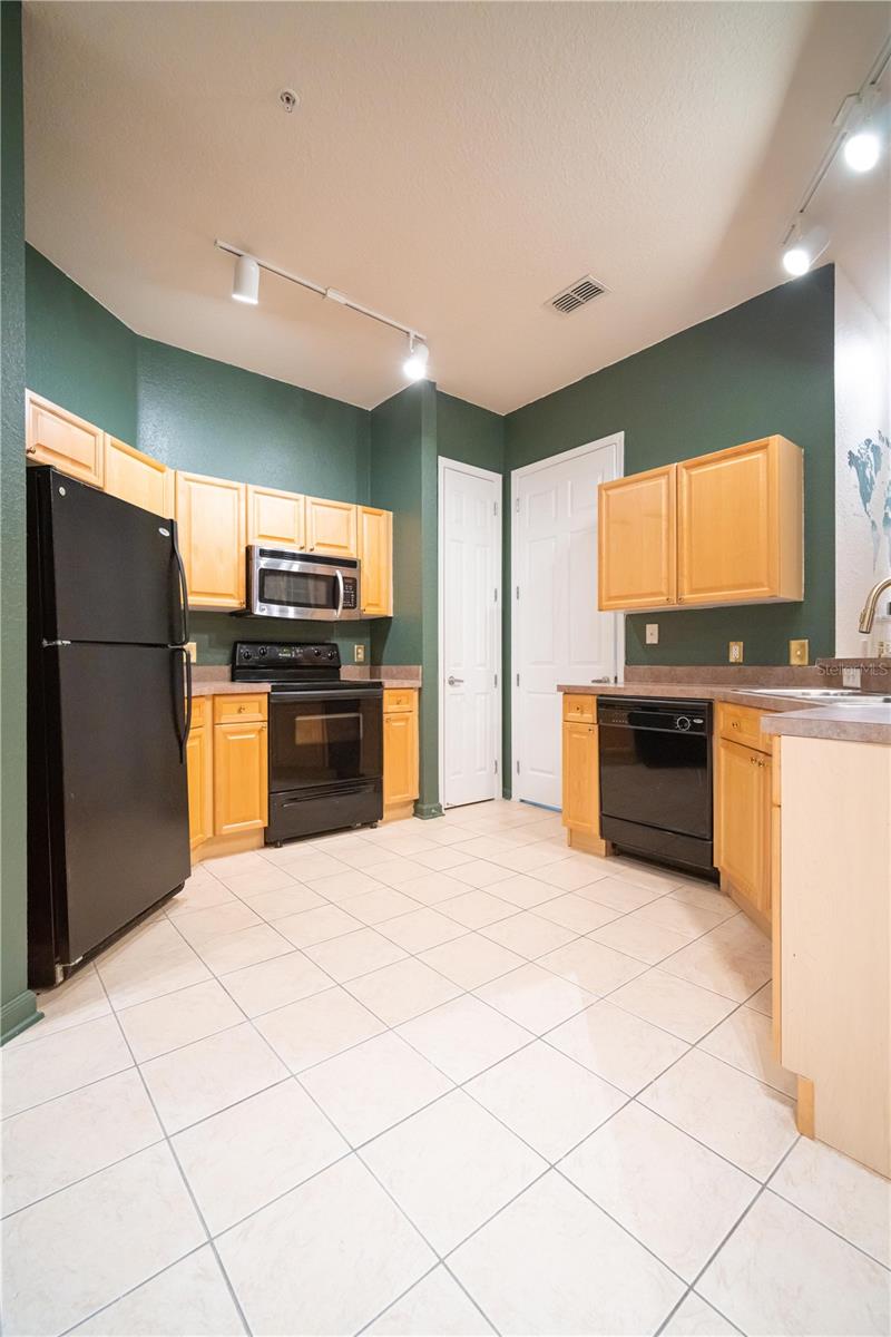 Image 5 of 15 For 419 Terrace Ridge Circle 419