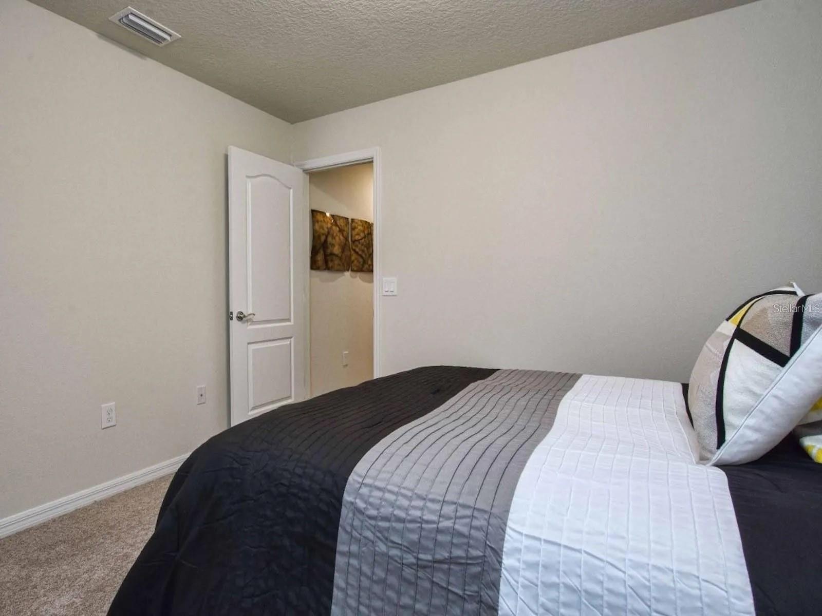 Image 23 of 62 For 1864 Gobi Drive
