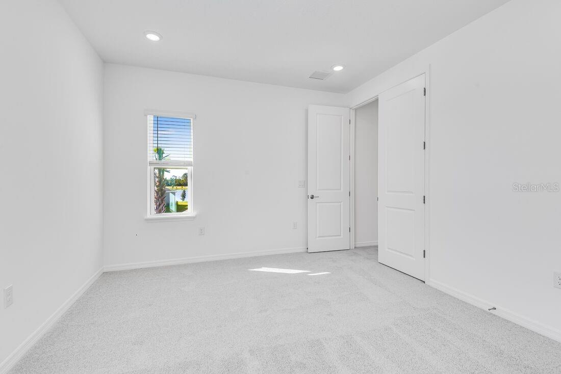 Image 19 of 40 For 581 Moon Shell Circle