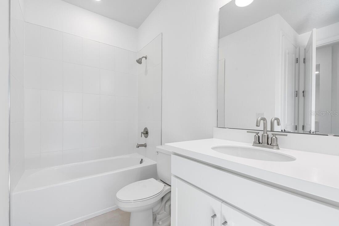 Image 24 of 40 For 581 Moon Shell Circle