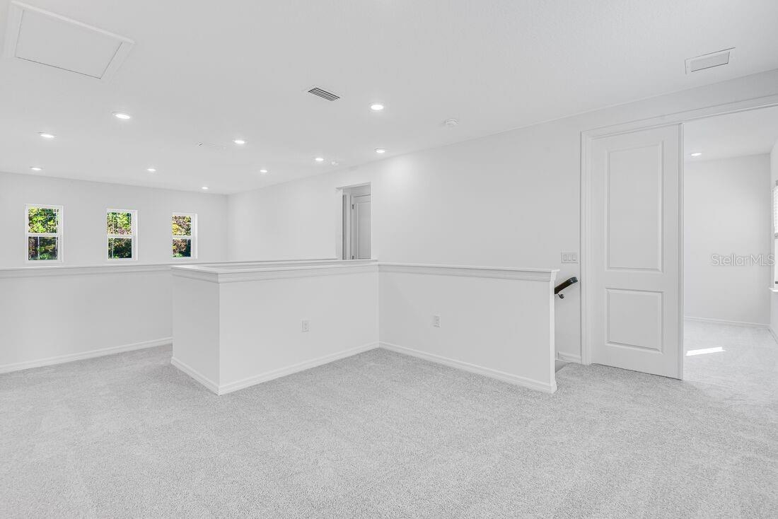 Image 29 of 40 For 581 Moon Shell Circle