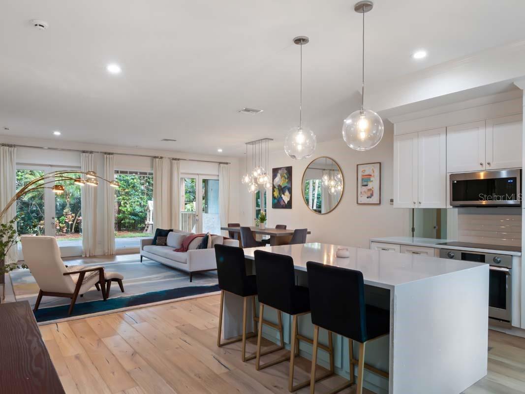 Image 12 of 39 For 10457 Cromwell Grove Terrace