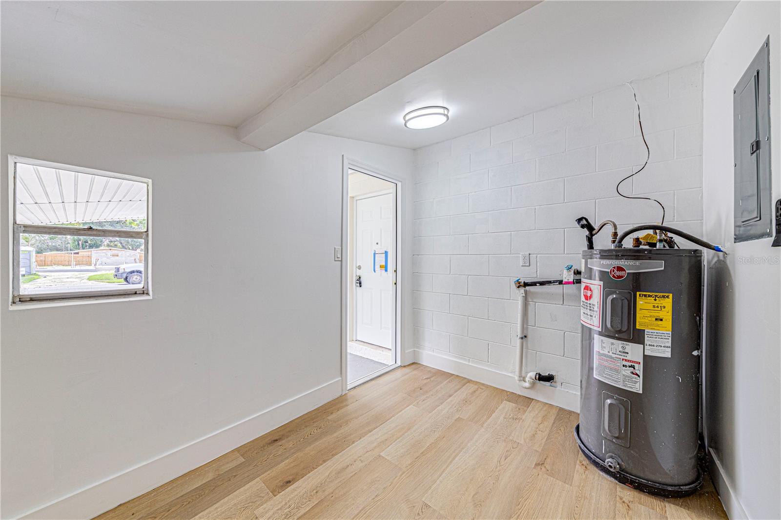 Image 24 of 32 For 1125 Lincoln Terrace