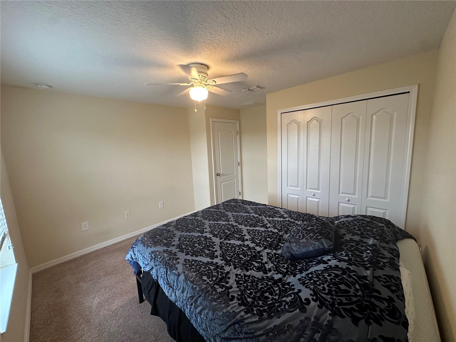 Image 12 of 19 For 14885 Evergreen Oak Loop